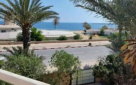 Duplex Pied Dans L'Eau Avec Magnifique Vue Sur Mer