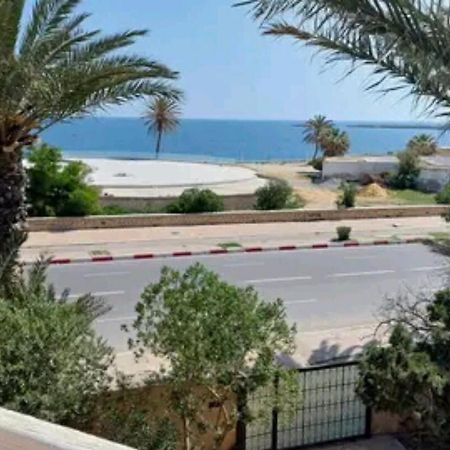 Duplex Pied Dans L'Eau Avec Magnifique Vue Sur Mer Monastir Extérieur photo